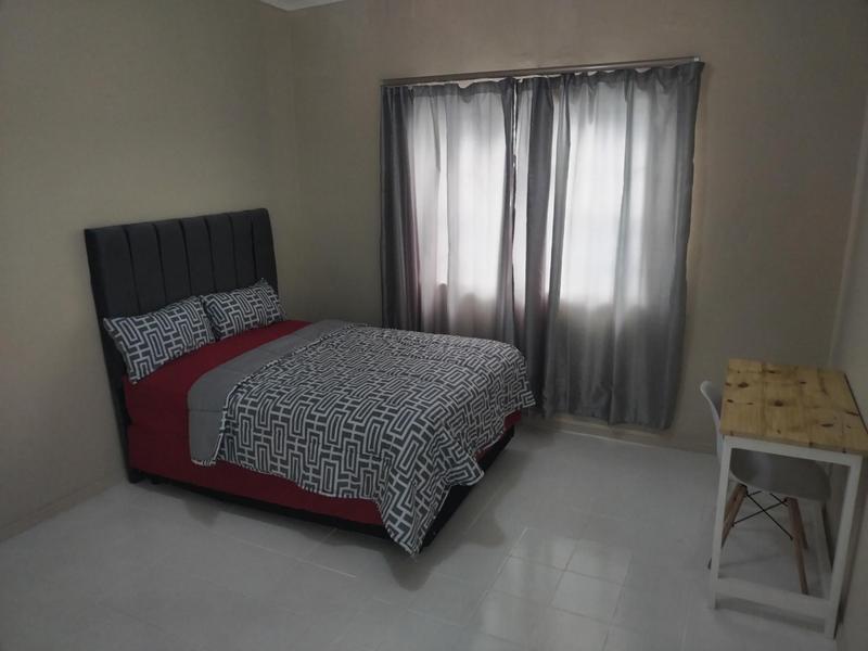 To Let 1 Bedroom Property for Rent in Woodstock Western Cape